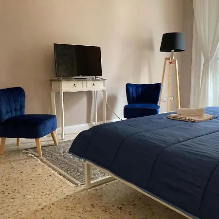 Casa- Corso Umberto