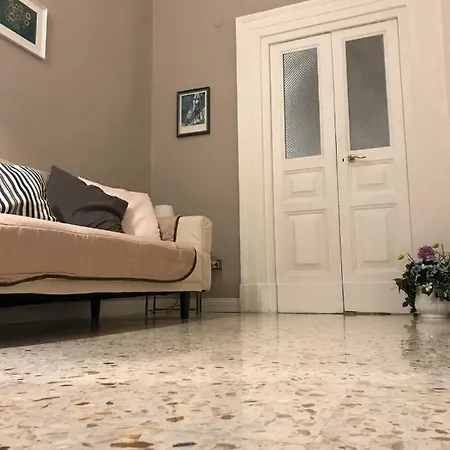 Апартаменты Casa- Corso Umberto Таранто